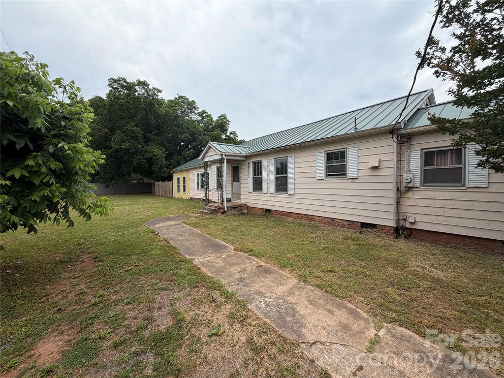 1501 Mcconnells Highway, Rock Hill, SC 29732