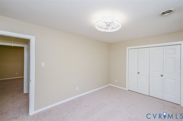 7731 Flag Tail Dr, Midlothian, VA 23112