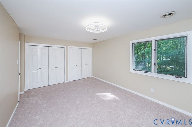 7731 Flag Tail Dr, Midlothian, VA 23112