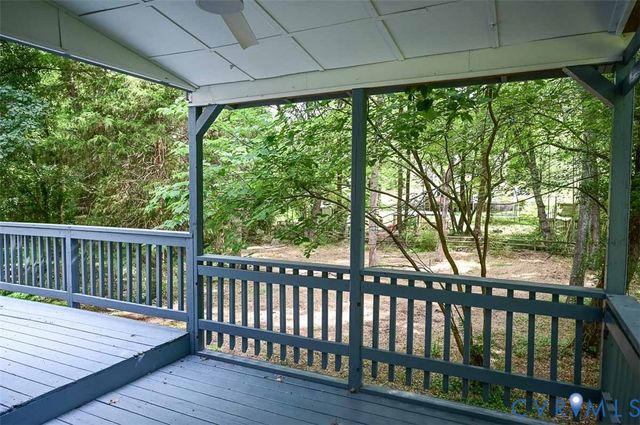 7731 Flag Tail Dr, Midlothian, VA 23112