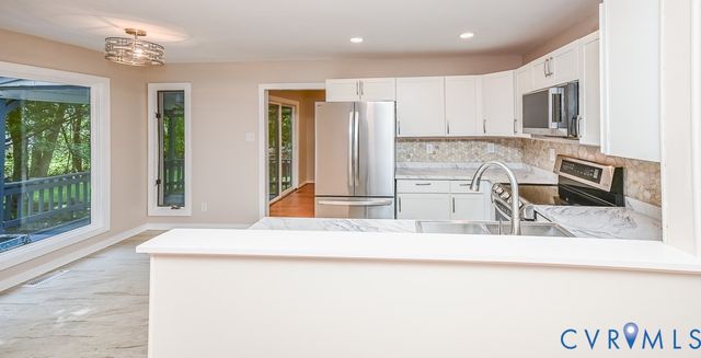 7731 Flag Tail Dr, Midlothian, VA 23112
