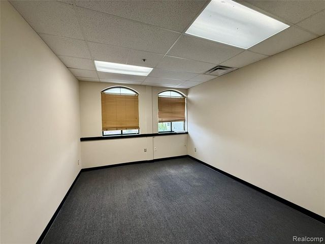 6050 Greenfield Road, Dearborn, MI 48126