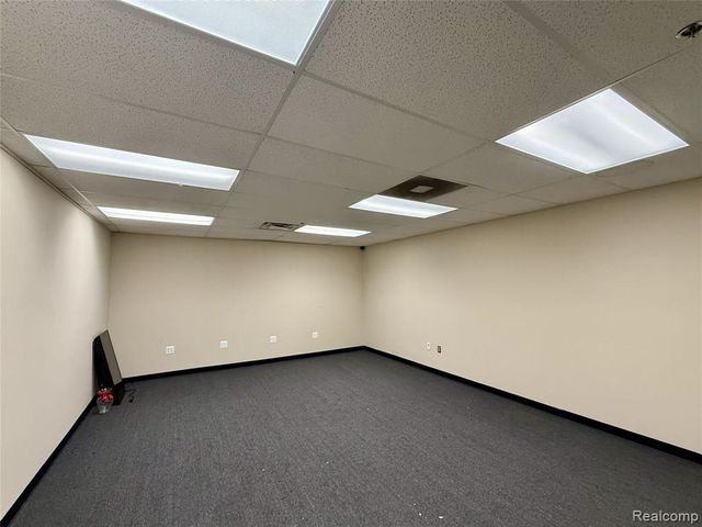 6050 Greenfield Road, Dearborn, MI 48126