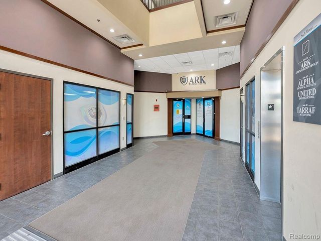 6050 Greenfield Road, Dearborn, MI 48126