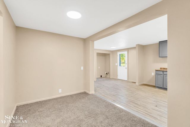 4091 E Sheldon Road, Carsonville, MI 48419