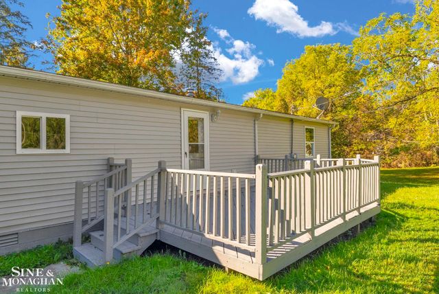 4091 E Sheldon Road, Carsonville, MI 48419