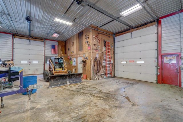 10538 W Erbe Road, Blue Mounds, WI 53517