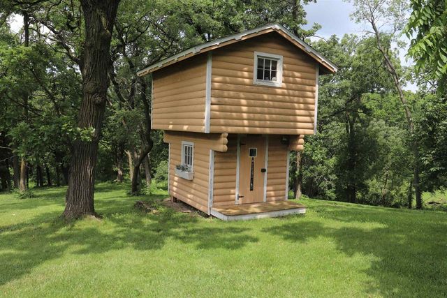 10538 W Erbe Road, Blue Mounds, WI 53517