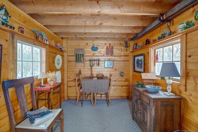 10538 W Erbe Road, Blue Mounds, WI 53517