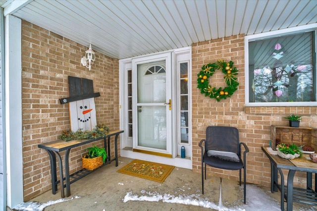 10538 W Erbe Road, Blue Mounds, WI 53517