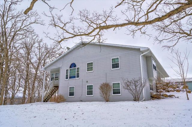 10538 W Erbe Road, Blue Mounds, WI 53517