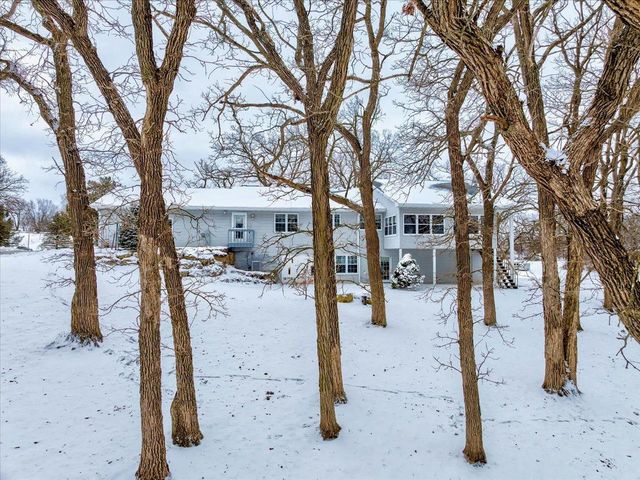 10538 W Erbe Road, Blue Mounds, WI 53517