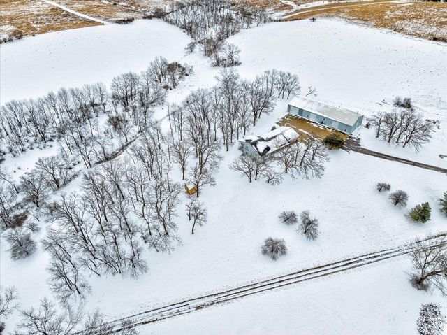 10538 W Erbe Road, Blue Mounds, WI 53517