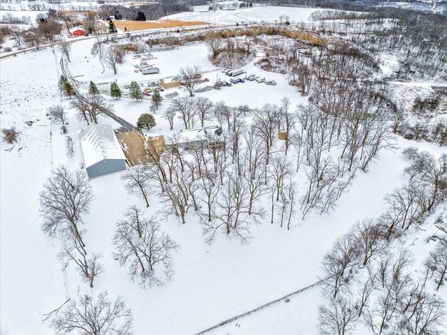 10538 W Erbe Road, Blue Mounds, WI 53517