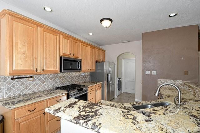 107 Cove W, Conroe, TX 77356