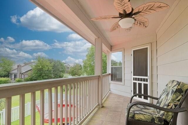 107 Cove W, Conroe, TX 77356