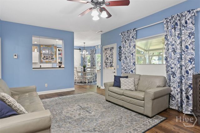 11 Elmsford Court, Savannah, GA 31410