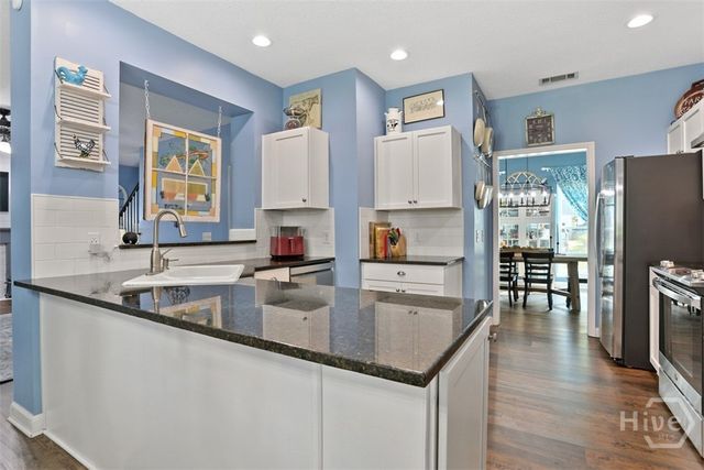 11 Elmsford Court, Savannah, GA 31410
