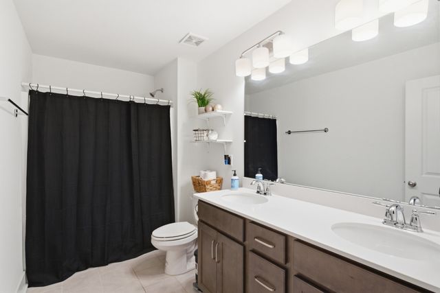 224 Cornice Dr, La Vergne, TN 37086