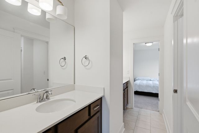 224 Cornice Dr, La Vergne, TN 37086