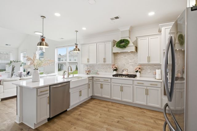 224 Cornice Dr, La Vergne, TN 37086