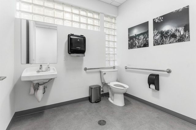 226 Palm Court, Delray Beach, FL 33444