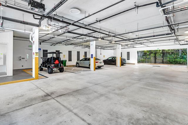 226 Palm Court, Delray Beach, FL 33444