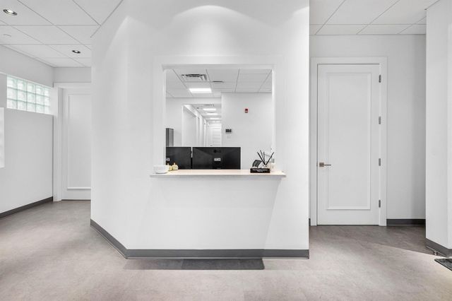 226 Palm Court, Delray Beach, FL 33444