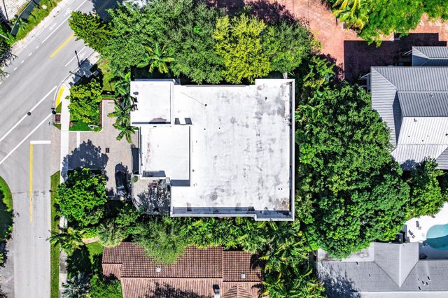 226 Palm Court, Delray Beach, FL 33444