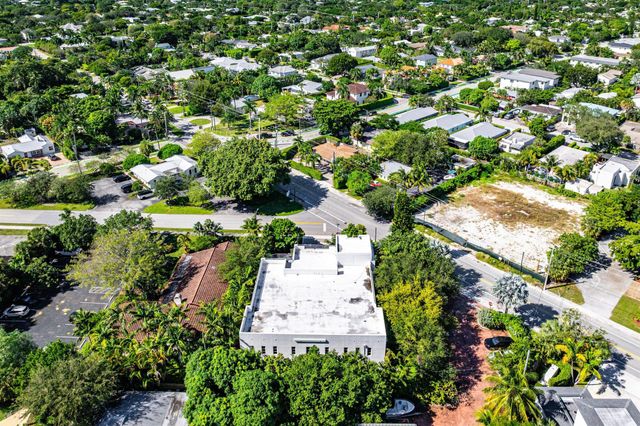 226 Palm Court, Delray Beach, FL 33444