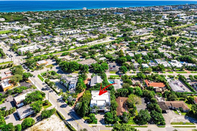 226 Palm Court, Delray Beach, FL 33444