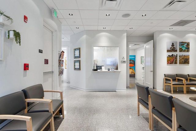 226 Palm Court, Delray Beach, FL 33444