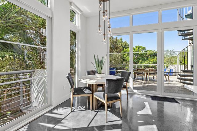 226 Palm Court, Delray Beach, FL 33444