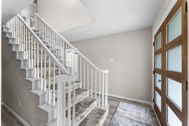 1429 Brook Valley Place, Dallas, TX 75232