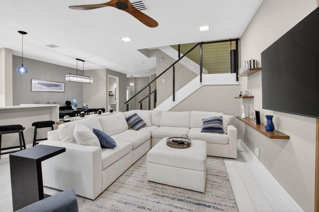 124 Las Brisas Circle, Hypoluxo, FL 33462