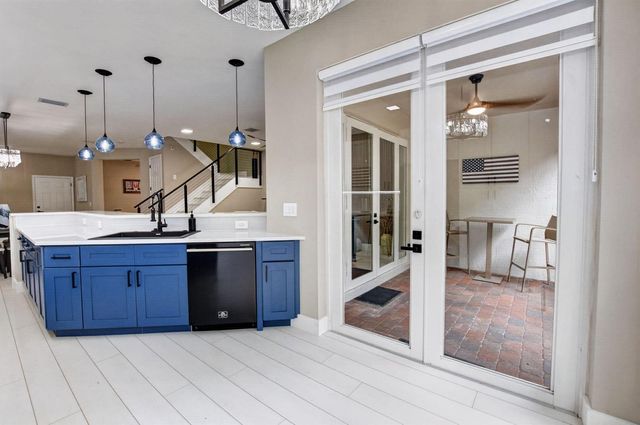 124 Las Brisas Circle, Hypoluxo, FL 33462