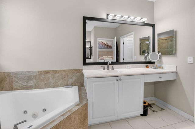 124 Las Brisas Circle, Hypoluxo, FL 33462