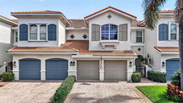 124 Las Brisas Circle, Hypoluxo, FL 33462