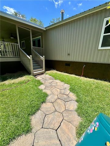 351 River Lake Drive, Eatonton, GA 31024