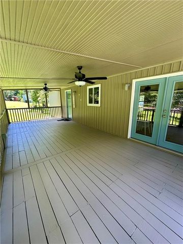 351 River Lake Drive, Eatonton, GA 31024