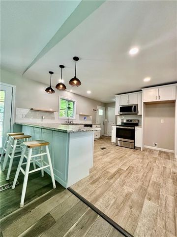 351 River Lake Drive, Eatonton, GA 31024