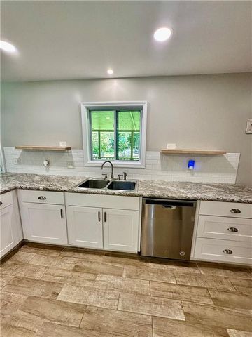 351 River Lake Drive, Eatonton, GA 31024