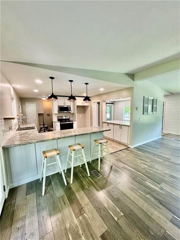 351 River Lake Drive, Eatonton, GA 31024