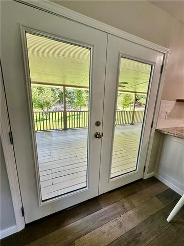 351 River Lake Drive, Eatonton, GA 31024