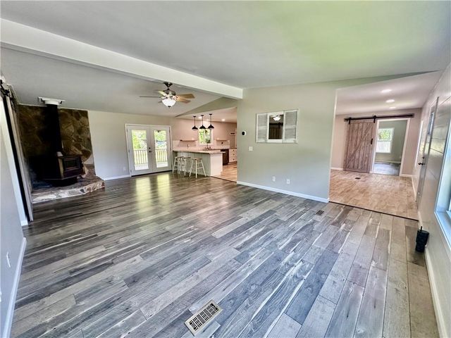 351 River Lake Drive, Eatonton, GA 31024