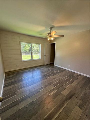 351 River Lake Drive, Eatonton, GA 31024