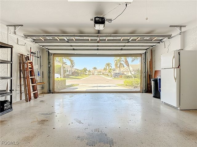 20940 Calle Cristal LN 1, North Fort Myers, FL 33917