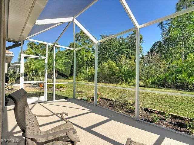 20940 Calle Cristal LN 1, North Fort Myers, FL 33917