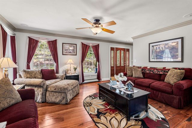 52 Newman Wilson Road, Weare, NH 03281