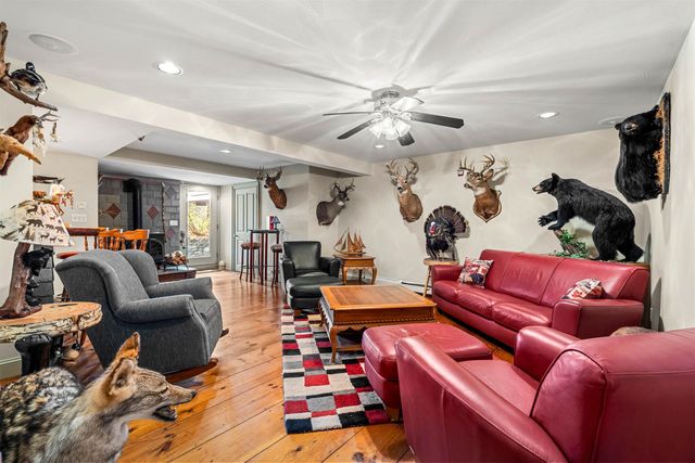 52 Newman Wilson Road, Weare, NH 03281